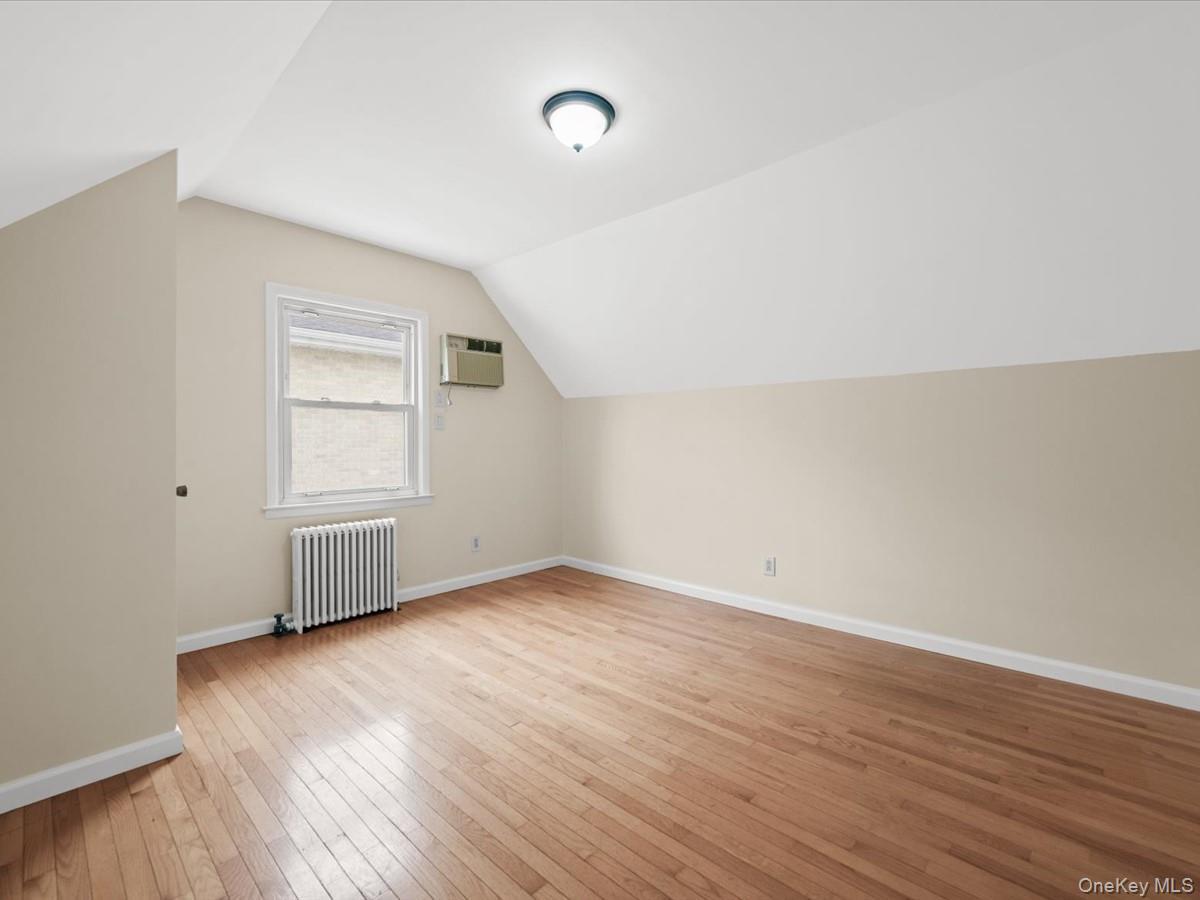 Single Family 267th Street  Queens, NY 11004, MLS-1048598-15