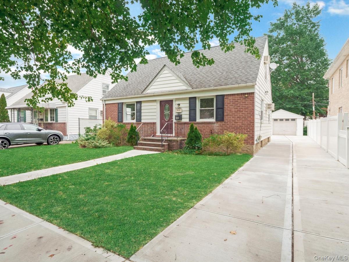 Single Family 267th Street  Queens, NY 11004, MLS-1048598-2
