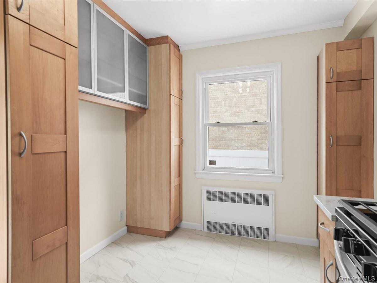 Single Family 267th Street  Queens, NY 11004, MLS-1048598-8