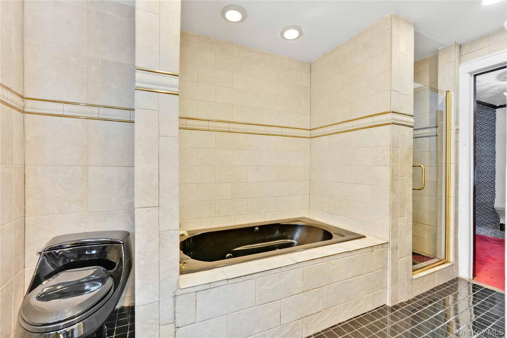 Single Family 227th Street Queens, NY 11413, MLS-1048599-19