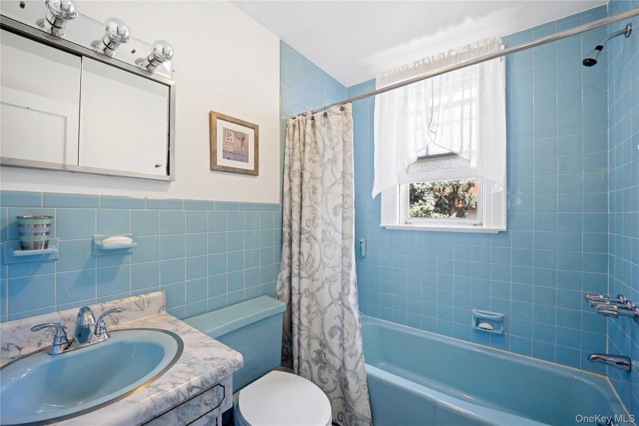 Single Family 69th Street  Queens, NY 11378, MLS-1048614-19