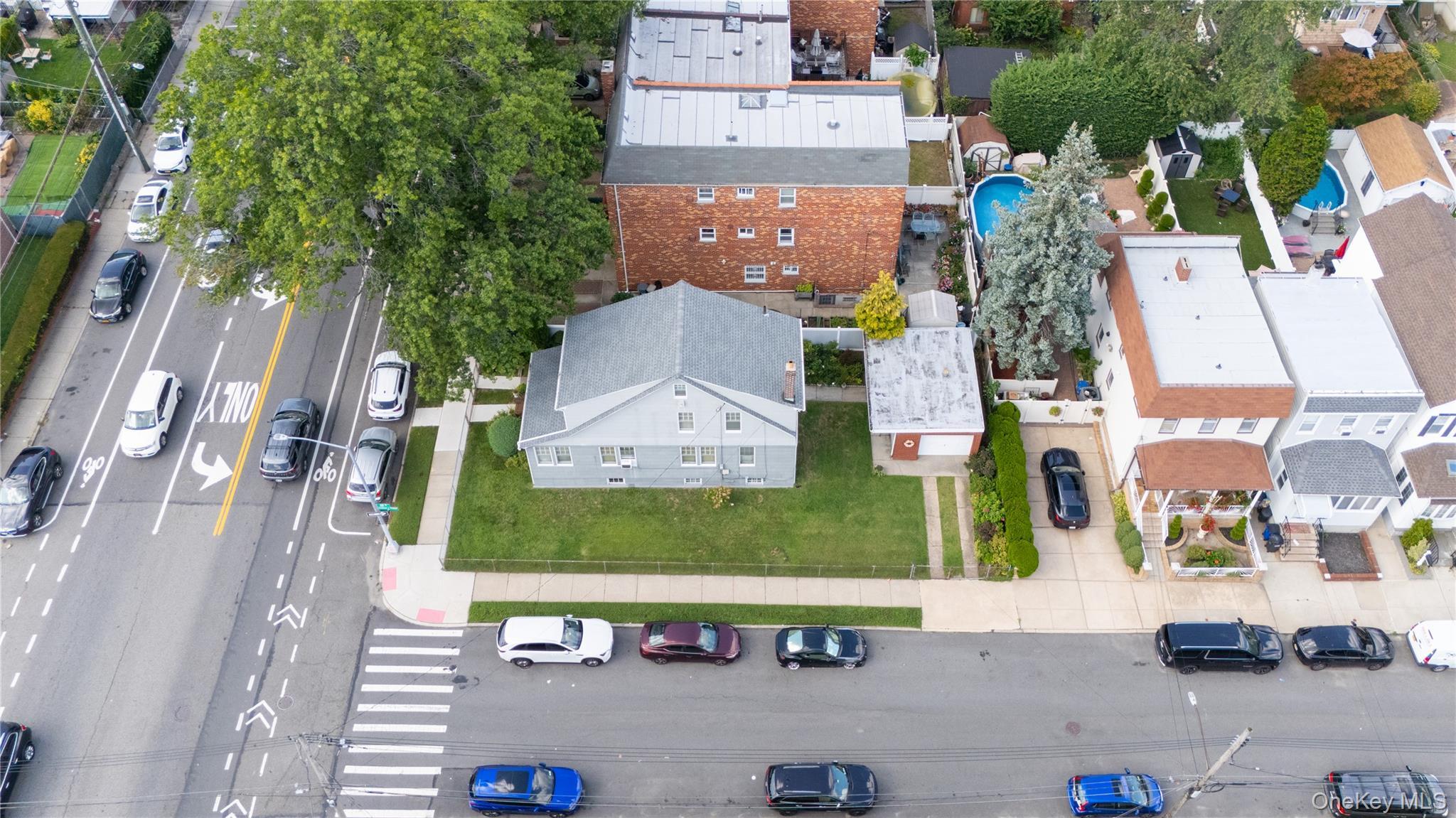 Single Family 69th Street  Queens, NY 11378, MLS-1048614-29