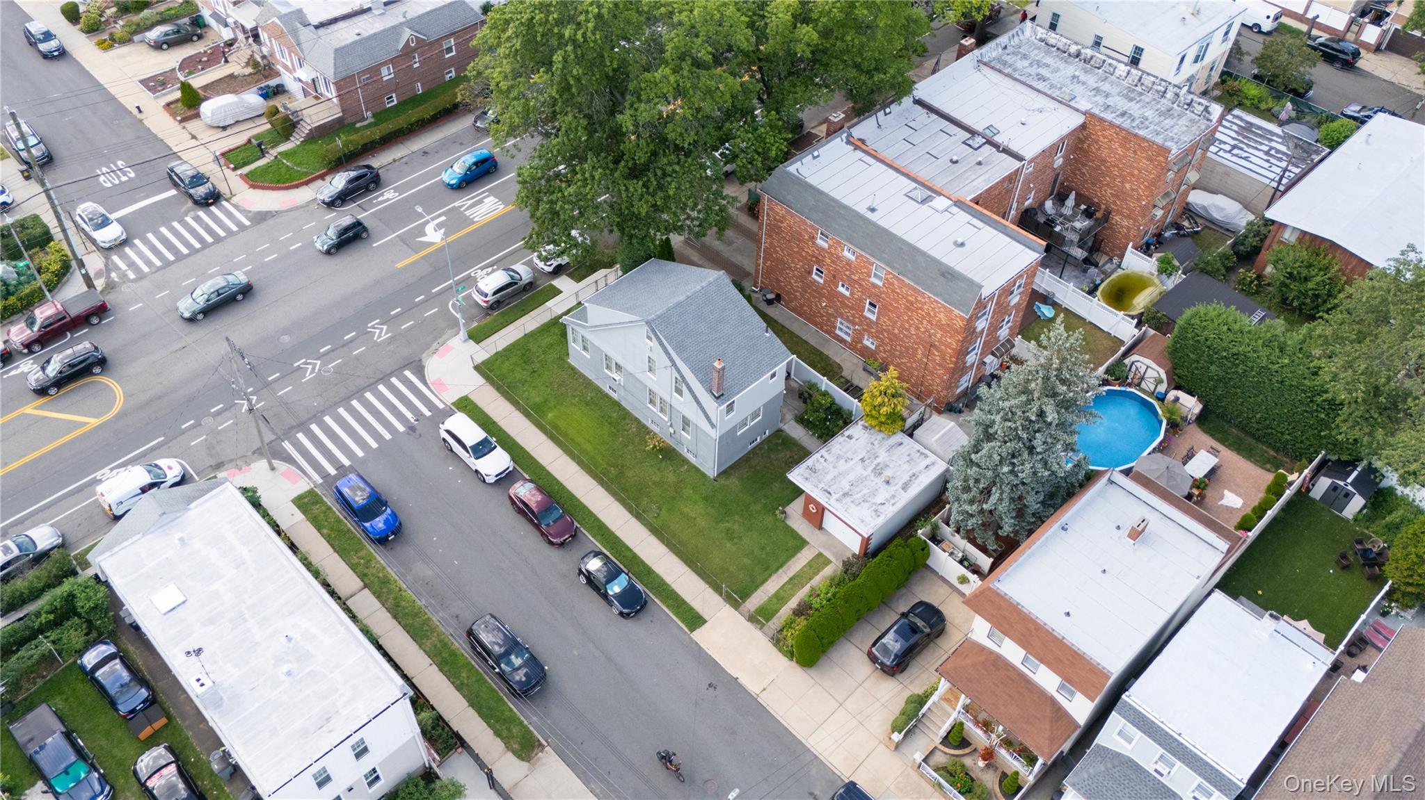 Single Family 69th Street  Queens, NY 11378, MLS-1048614-30