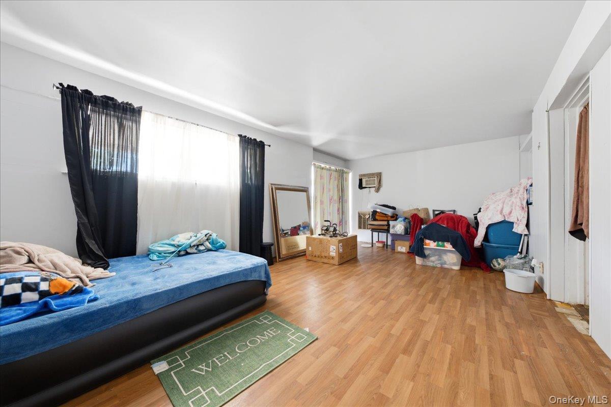 Single Family E 25th Street  Suffolk County, NY 11746, MLS-1048617-14