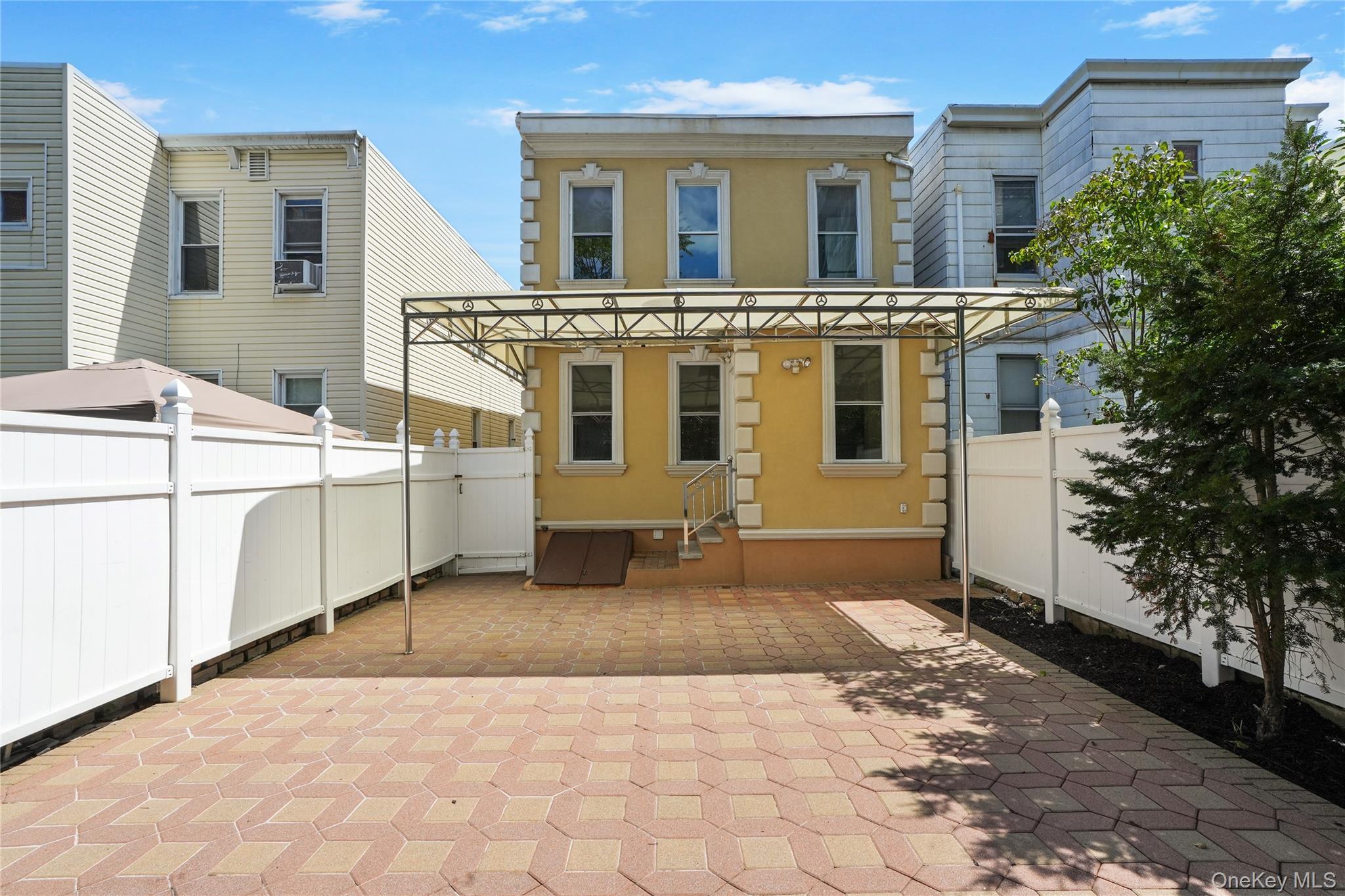 Single Family 56th Avenue Queens, NY 11373, MLS-1048630-15