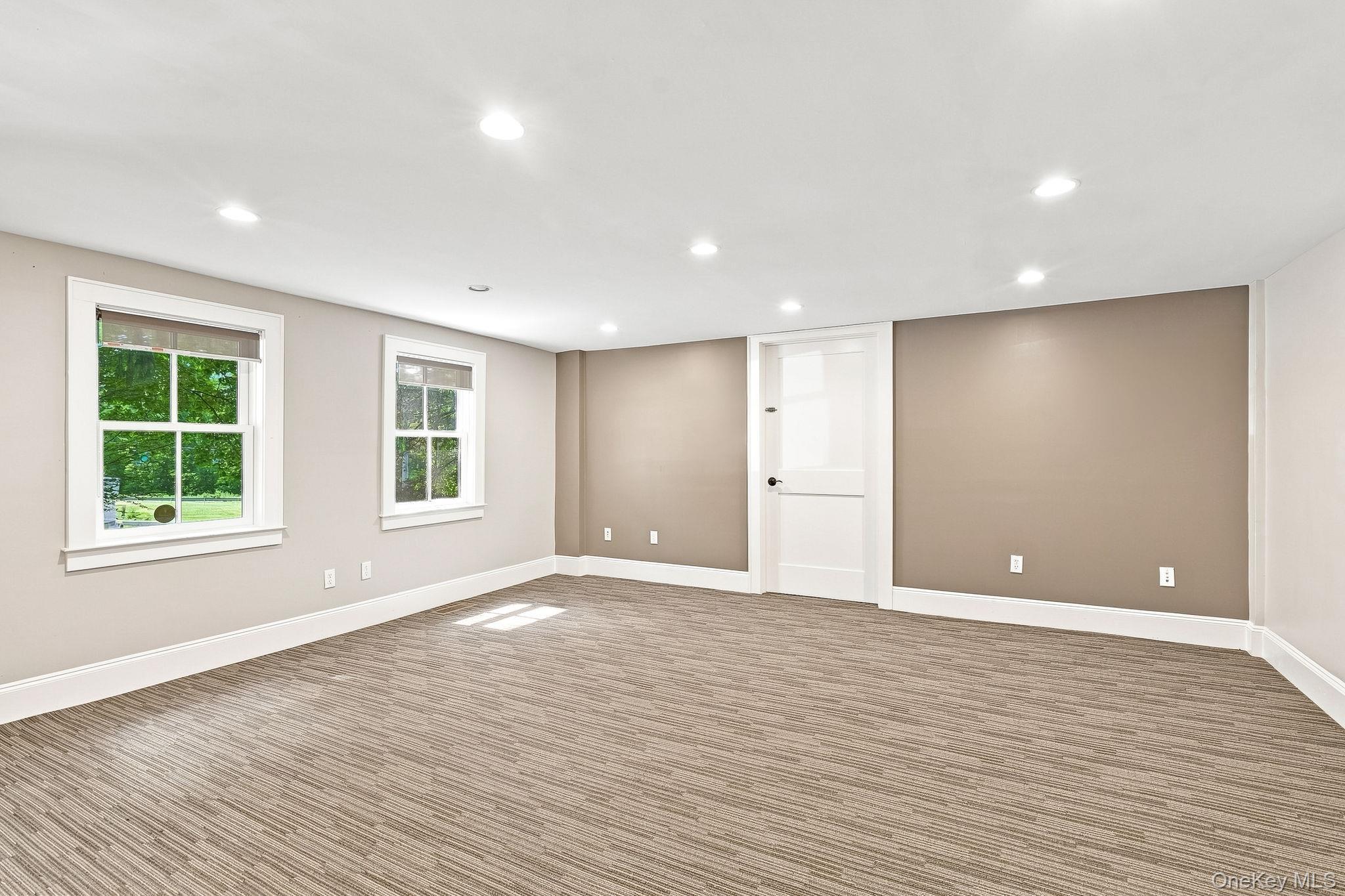 Single Family Hardscrabble Road Westchester County, NY 10560, MLS-1048631-14