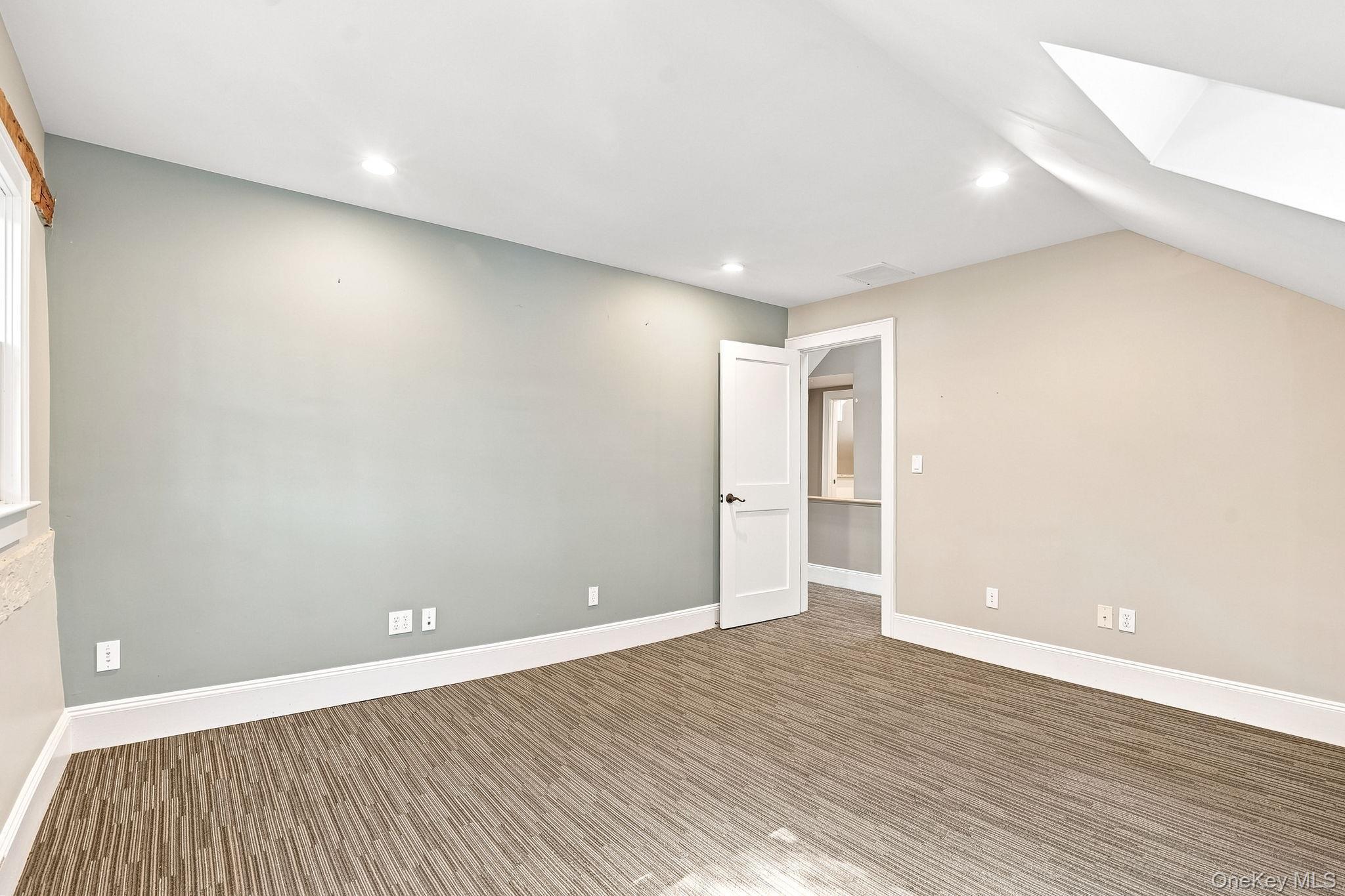Single Family Hardscrabble Road Westchester County, NY 10560, MLS-1048631-33