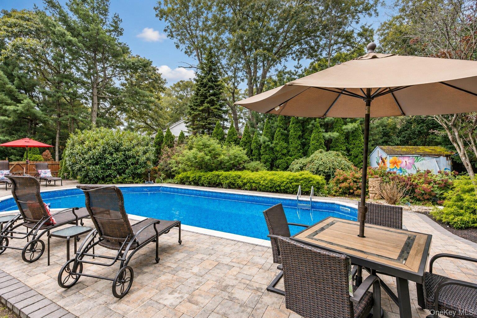 Single Family Main Avenue Suffolk County, NY 11755, MLS-1048636-41
