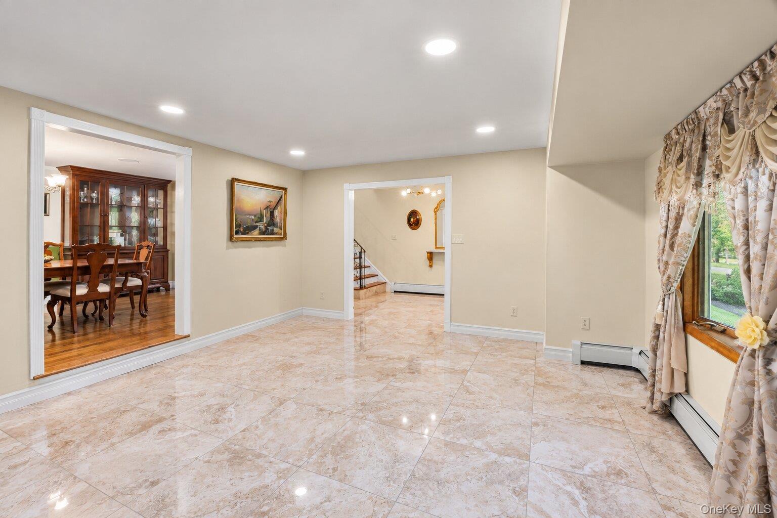 Single Family Main Avenue Suffolk County, NY 11755, MLS-1048636-5