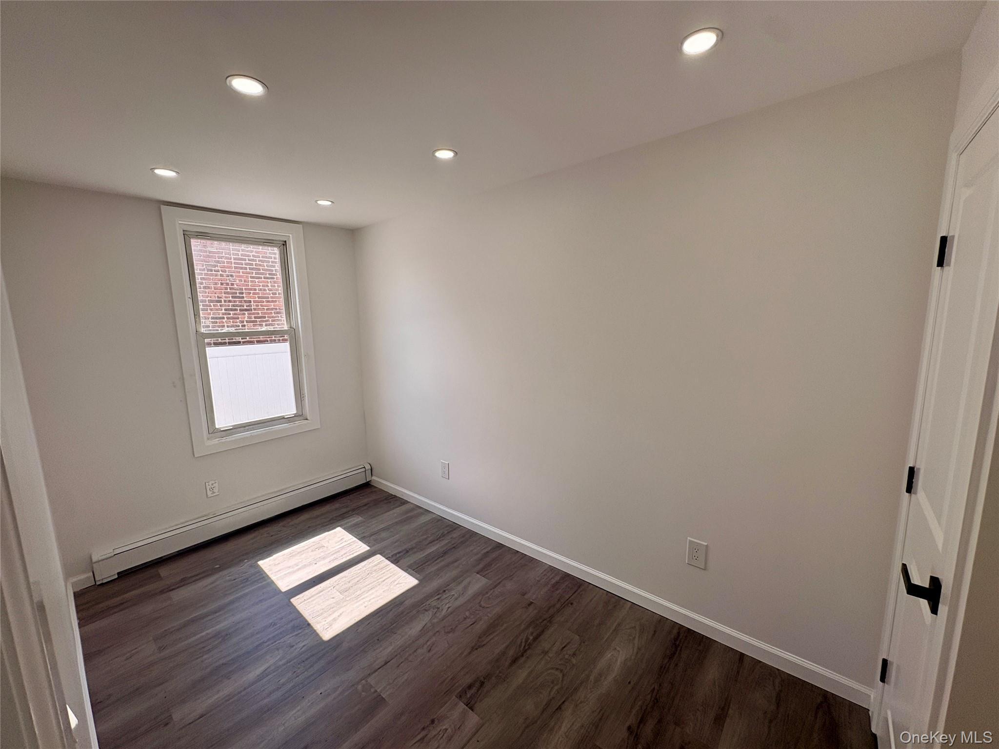 Apartment Revere Bronx, NY 10465, MLS-1048665-3