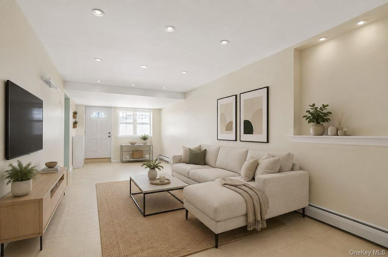 Single Family Kneeland Avenue Queens, NY 11373, MLS-1048666-4