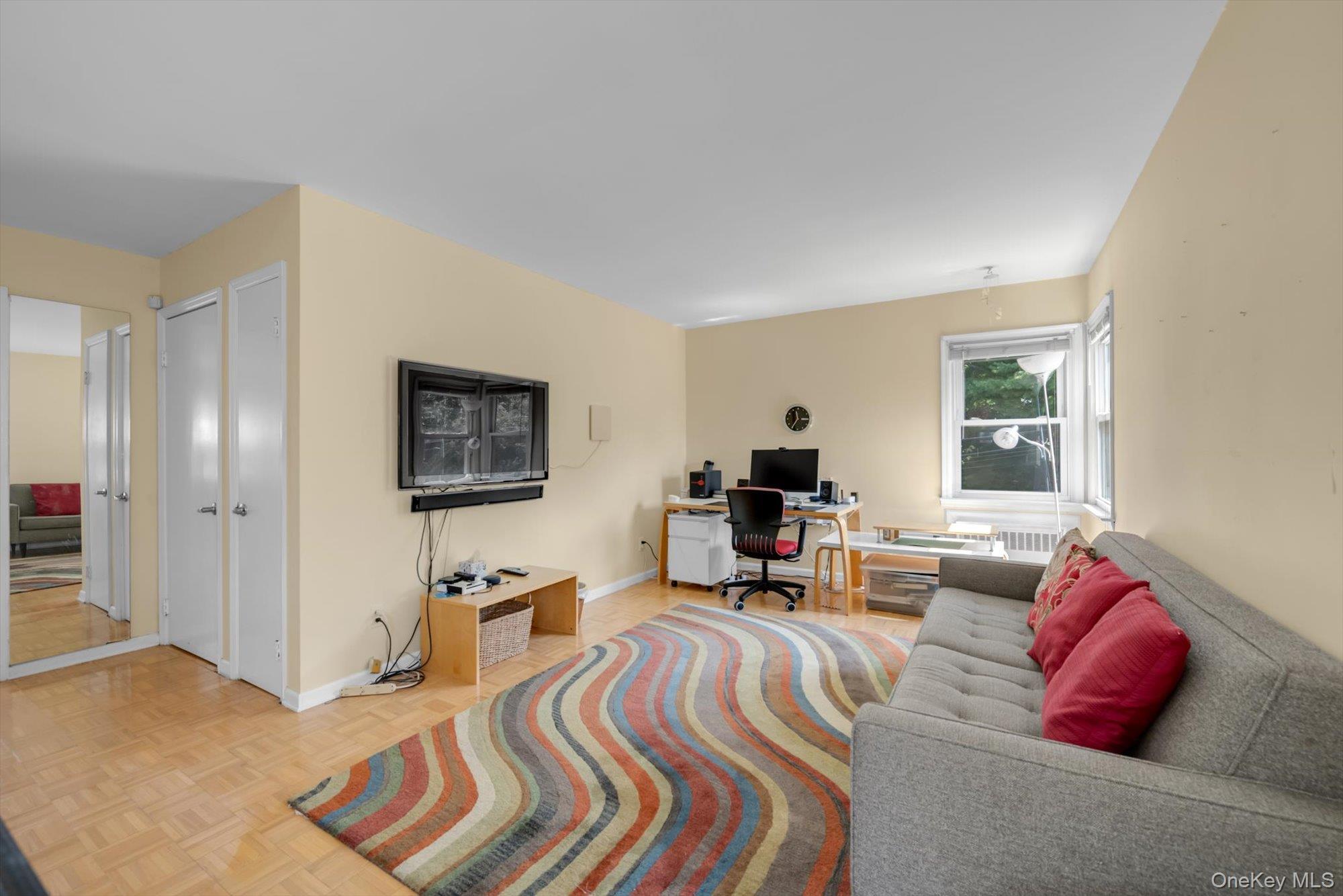 Single Family E Hampton Boulevard Queens, NY 11364, MLS-1048667-16