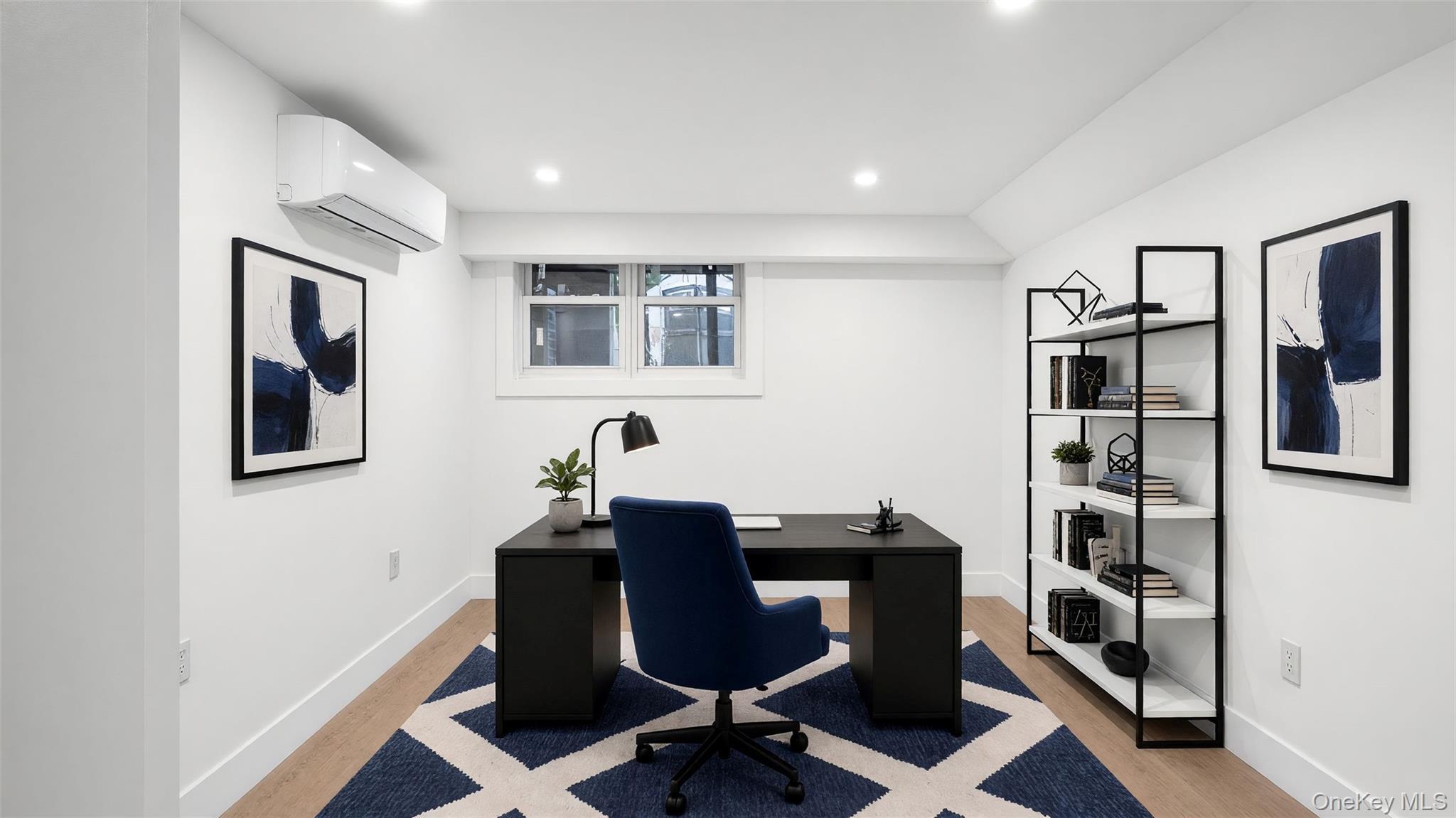 Single Family Mickle Avenue  Bronx, NY 10469, MLS-1048671-7