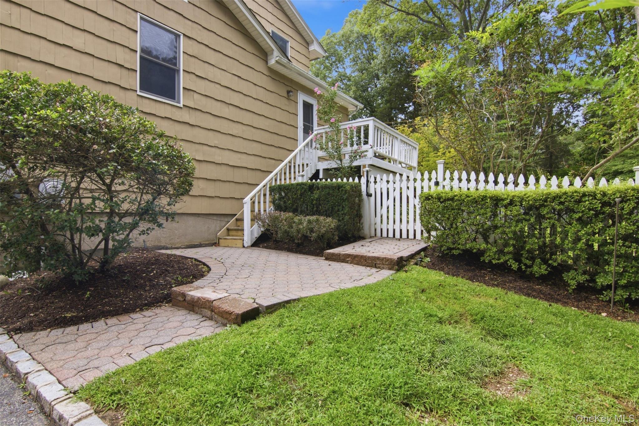 Single Family White Deer Court  Suffolk County, NY 11743, MLS-1048704-20