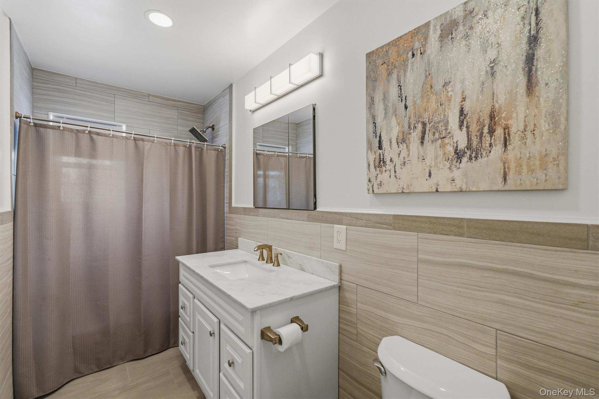 Single Family Throggmorton Avenue Bronx, NY 10465, MLS-1048708-30