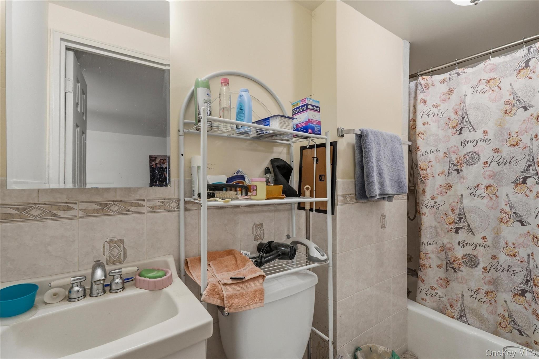 Single Family Throggmorton Avenue Bronx, NY 10465, MLS-1048708-44