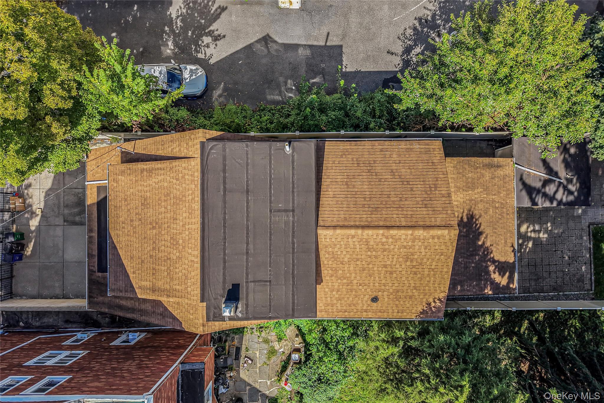 Single Family Richardson Avenue Bronx, NY 10470, MLS-1048709-35