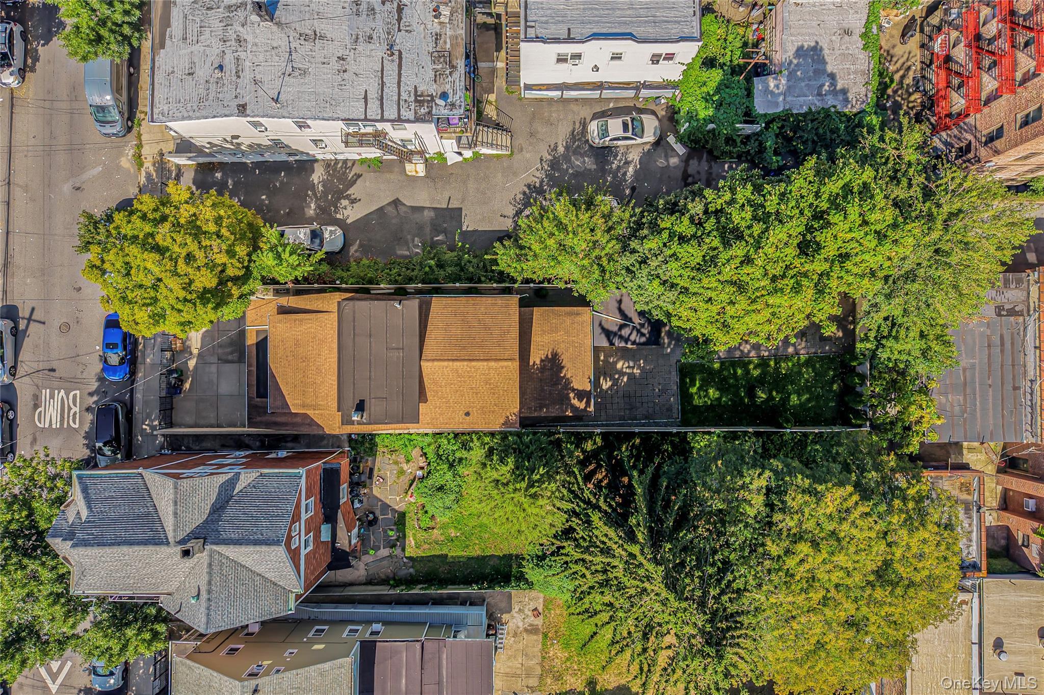 Single Family Richardson Avenue Bronx, NY 10470, MLS-1048709-36