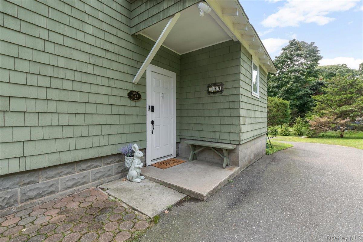 Single Family Church Lane Suffolk County, NY 11931, MLS-1048719-28