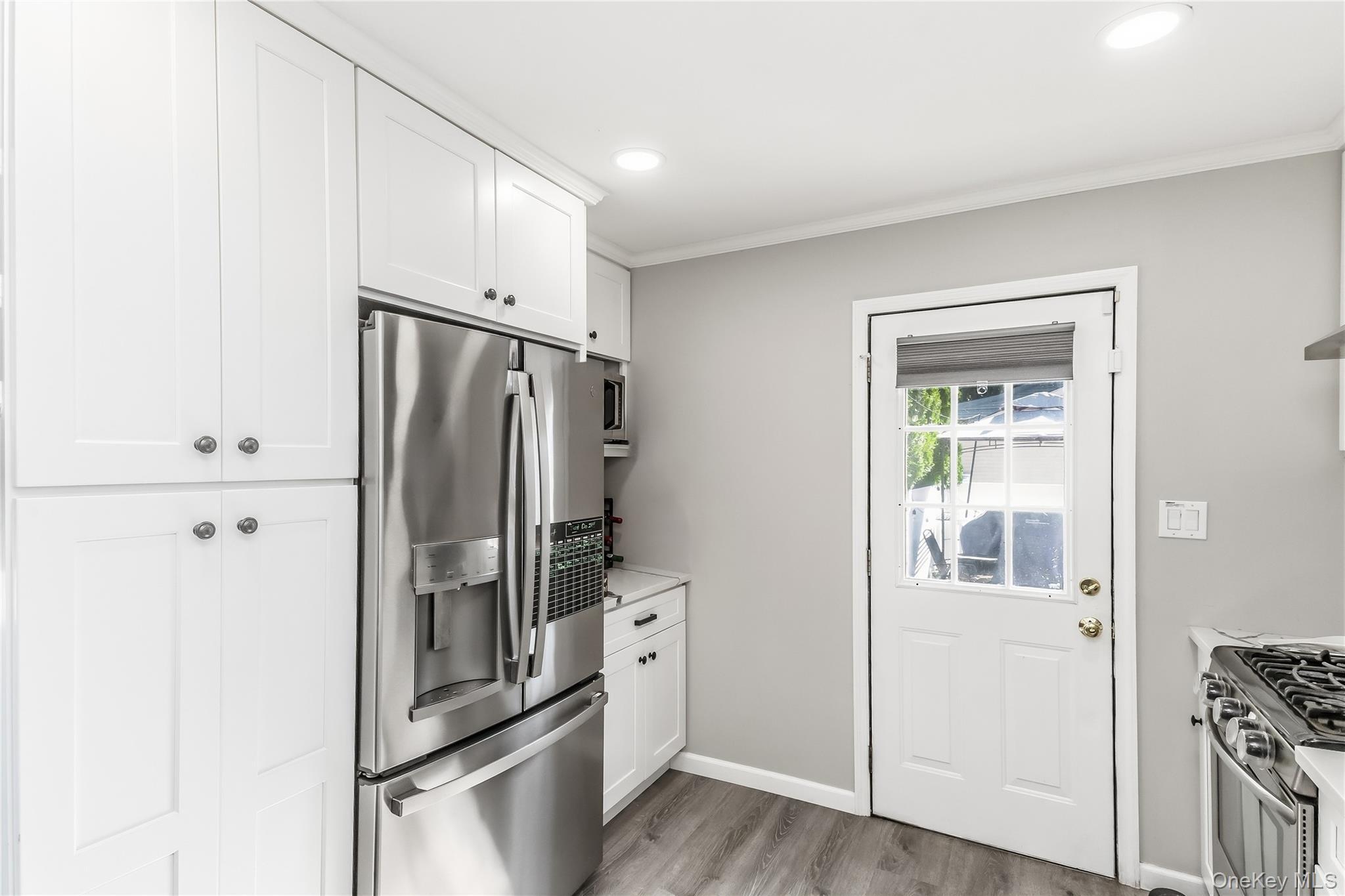 Single Family Little Plains Road  Suffolk County, NY 11743, MLS-1048733-14