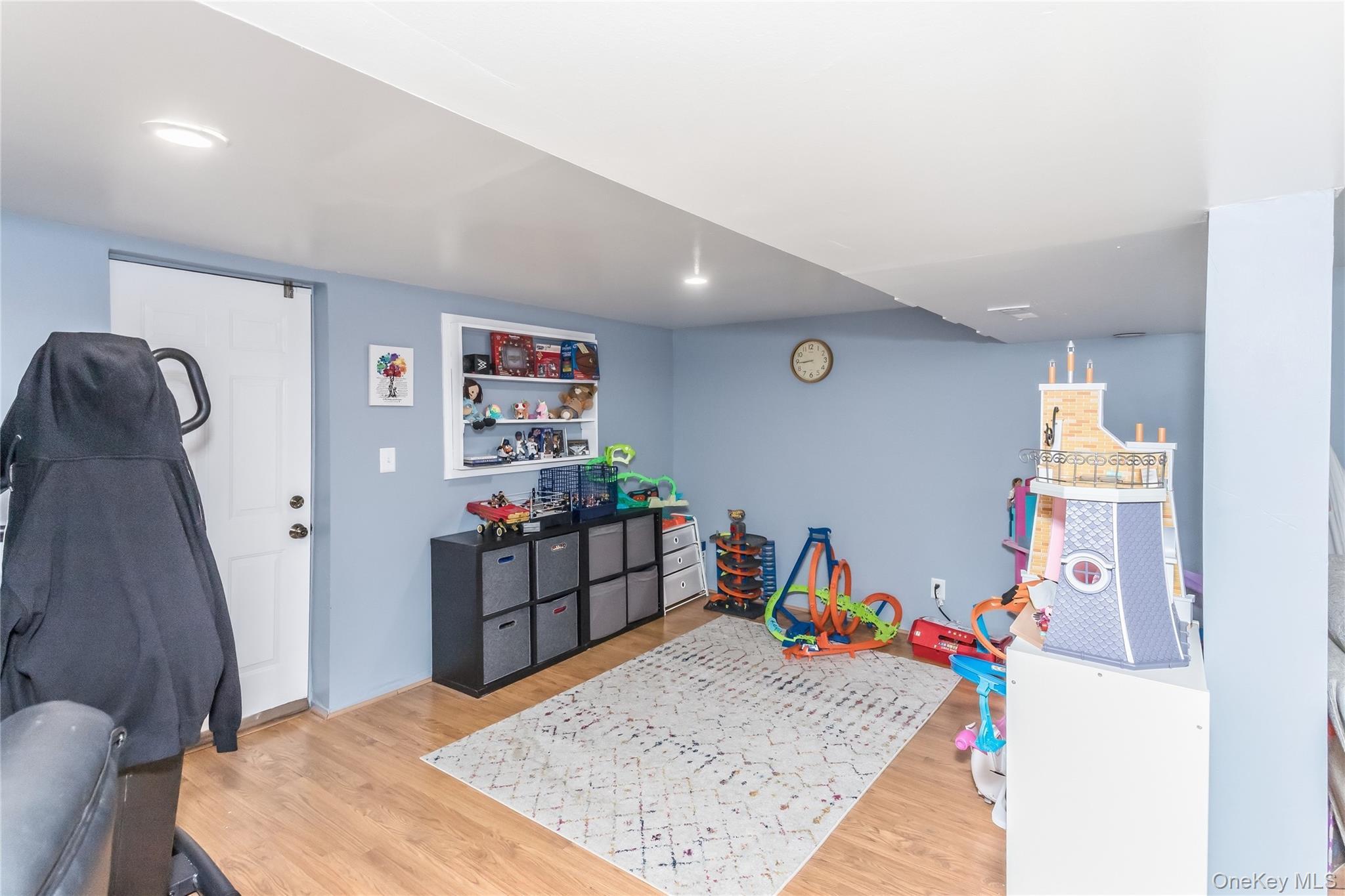 Single Family Little Plains Road  Suffolk County, NY 11743, MLS-1048733-23