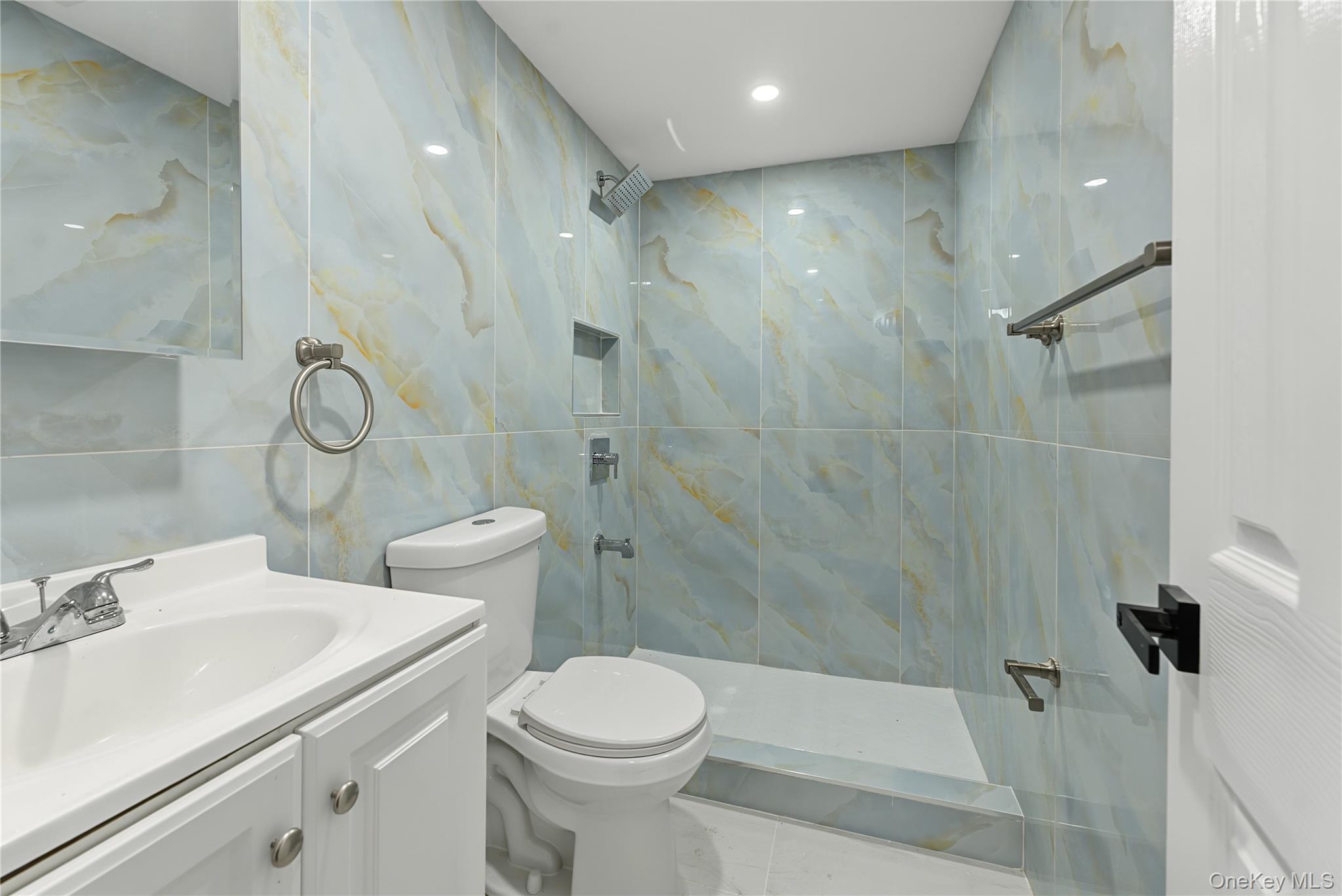 Single Family 164th Street Queens, NY 11433, MLS-1048736-11