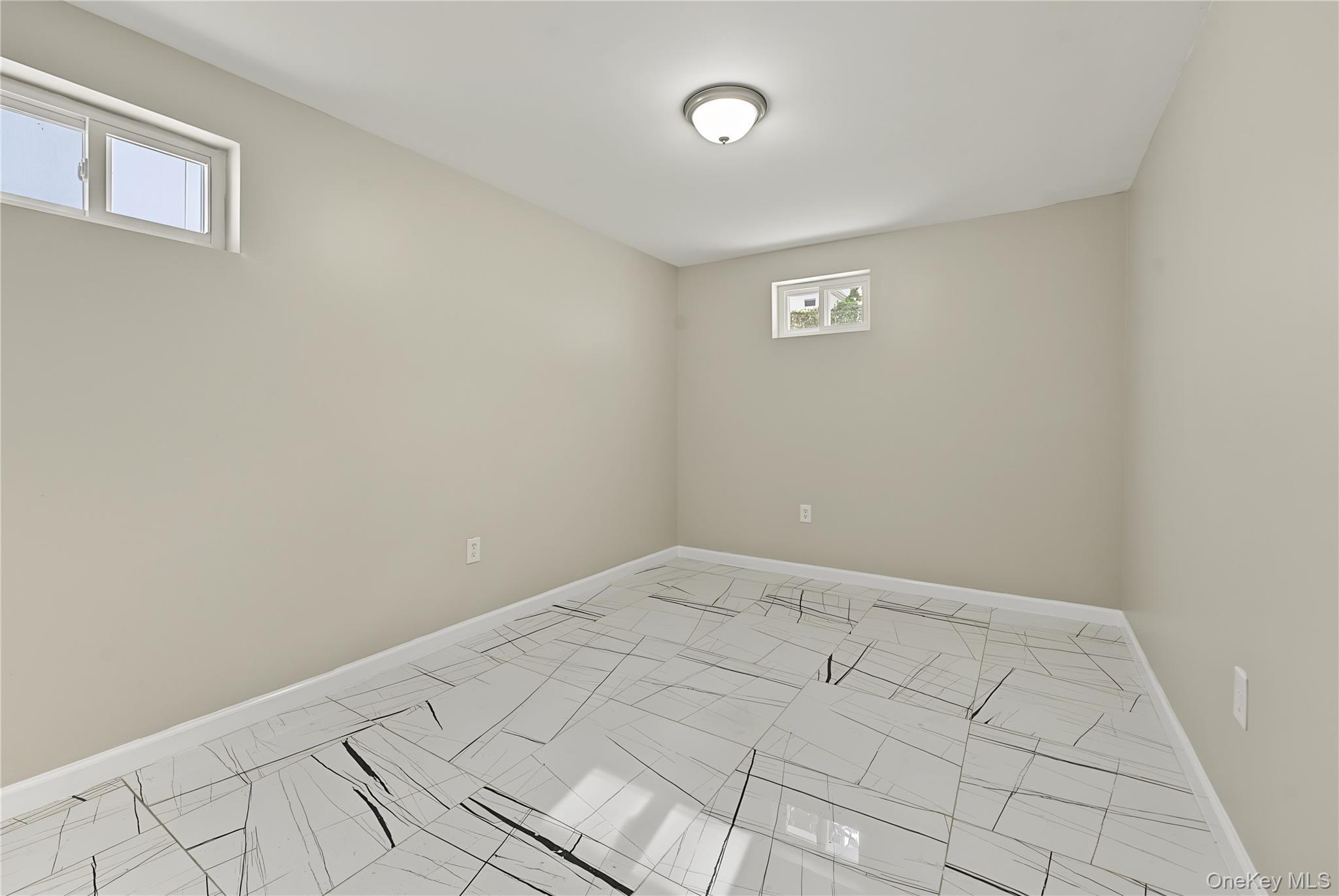 Single Family 164th Street Queens, NY 11433, MLS-1048736-14