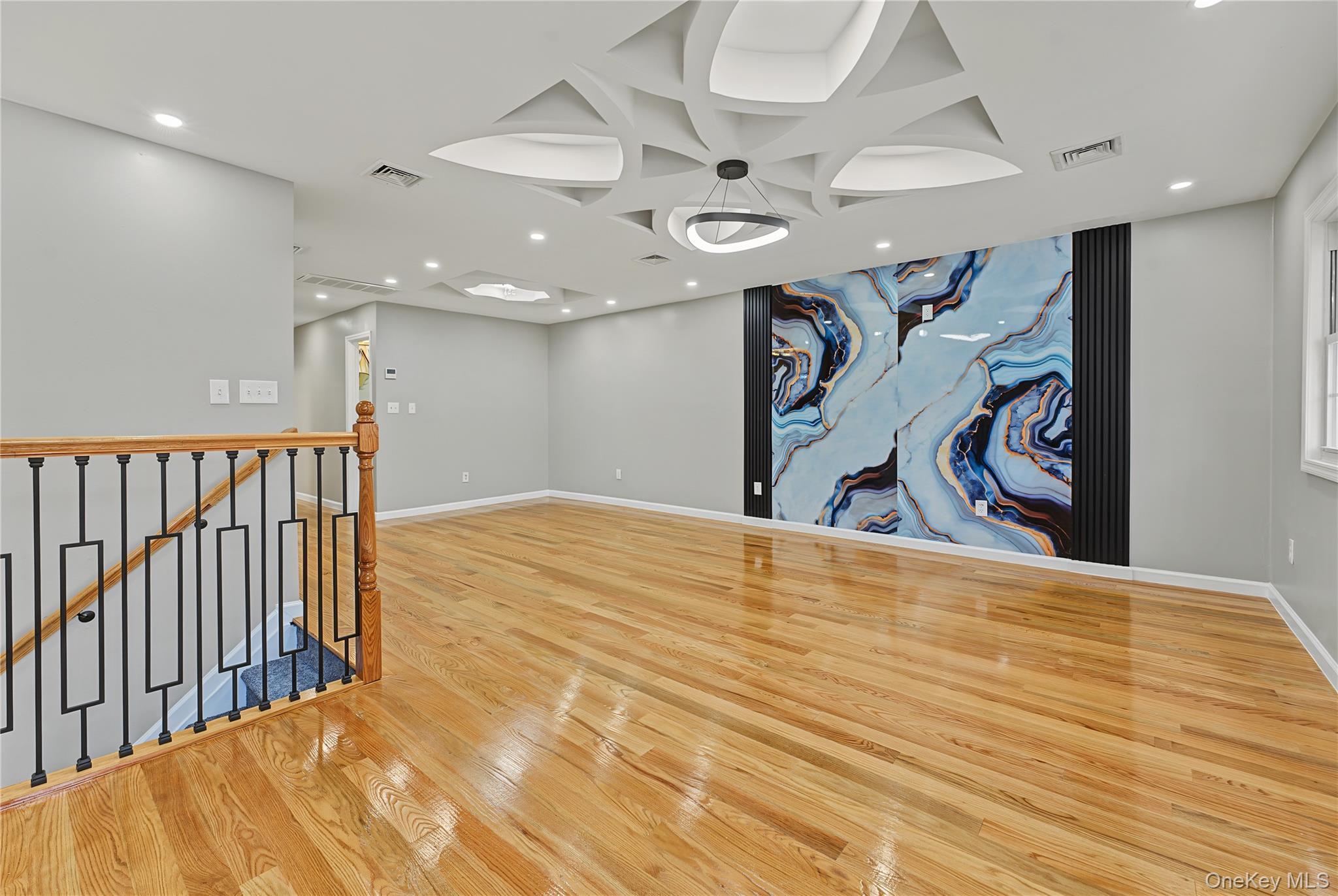 Single Family 164th Street Queens, NY 11433, MLS-1048736-15