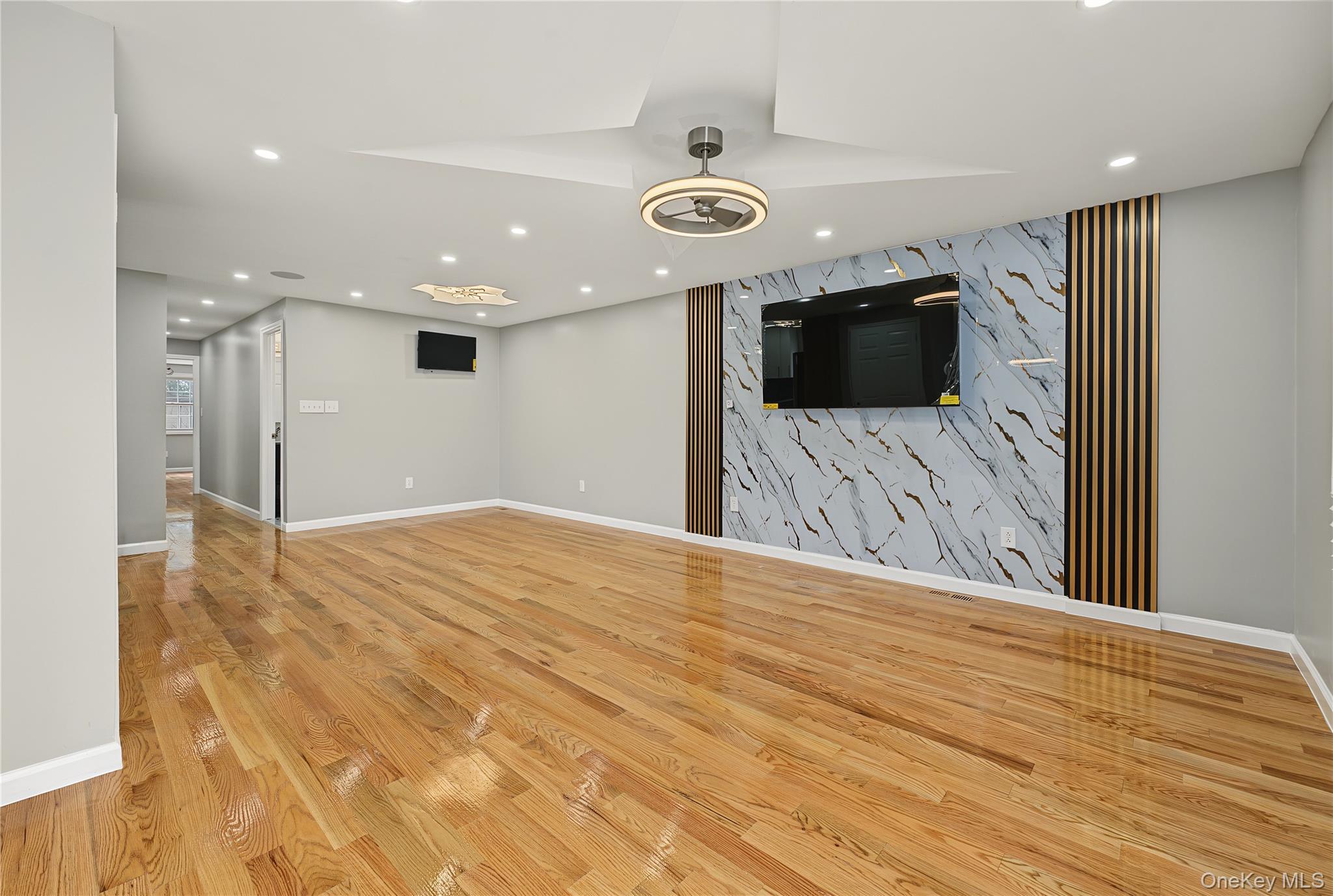 Single Family 164th Street Queens, NY 11433, MLS-1048736-2