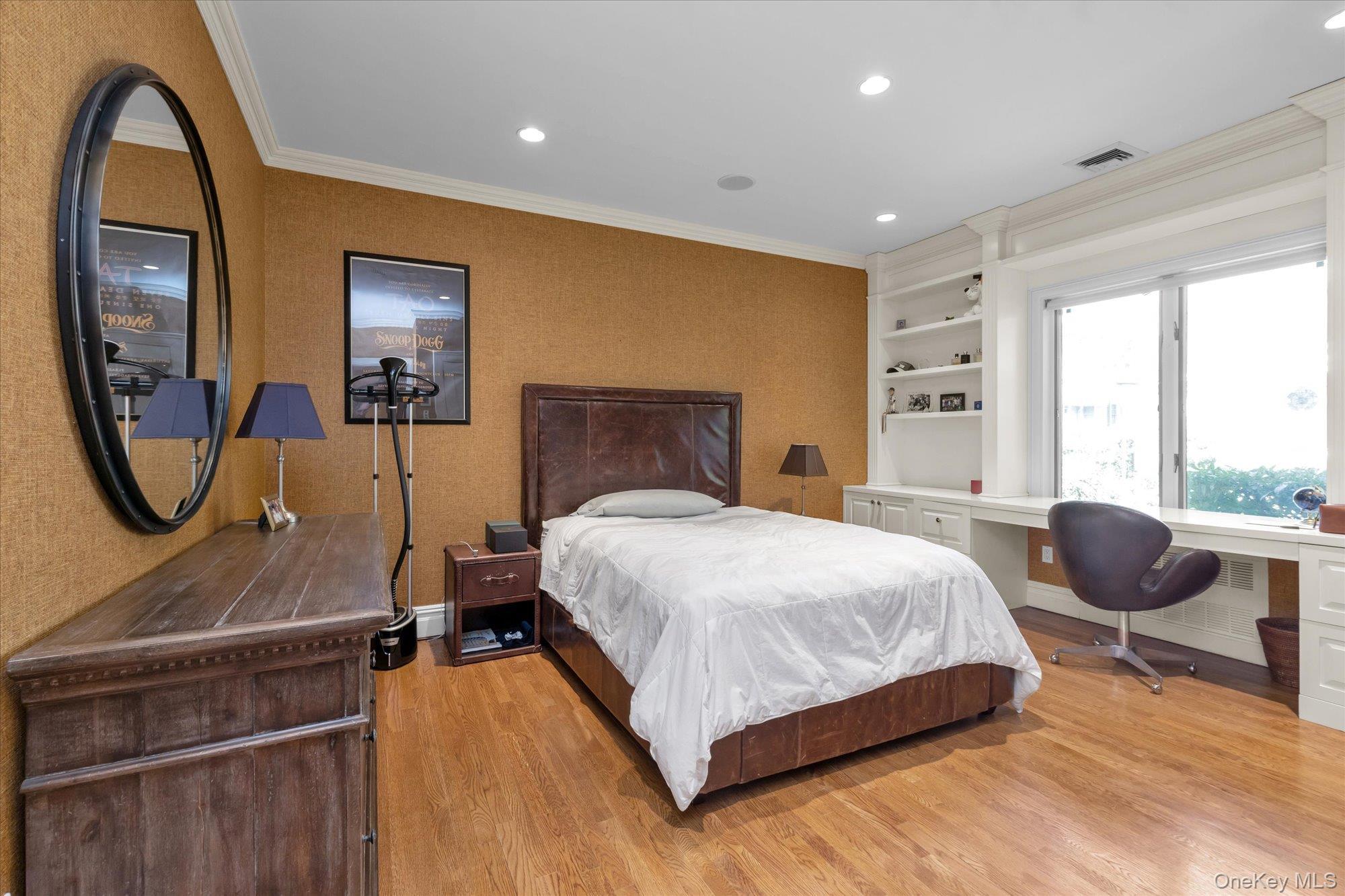 Single Family Beverly Road Queens, NY 11363, MLS-1048749-17