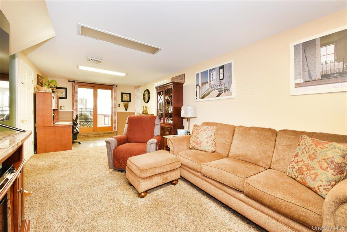 Single Family W Gates Avenue  Suffolk County, NY 11757, MLS-1048753-18