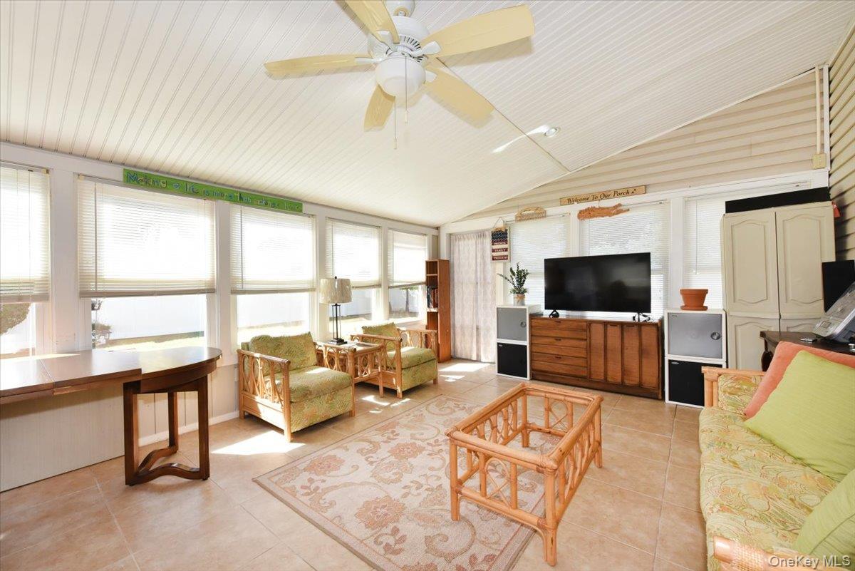 Single Family W Gates Avenue  Suffolk County, NY 11757, MLS-1048753-20
