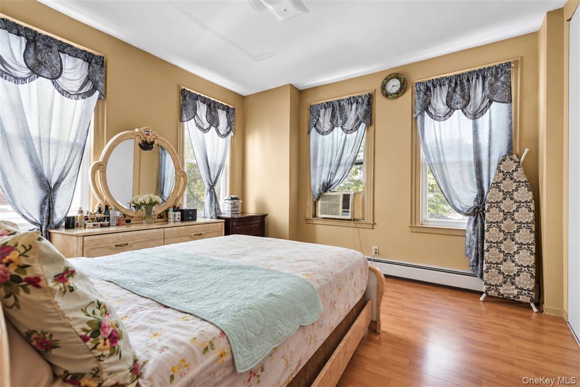 Single Family 131st Street Queens, NY 11415, MLS-1048758-13