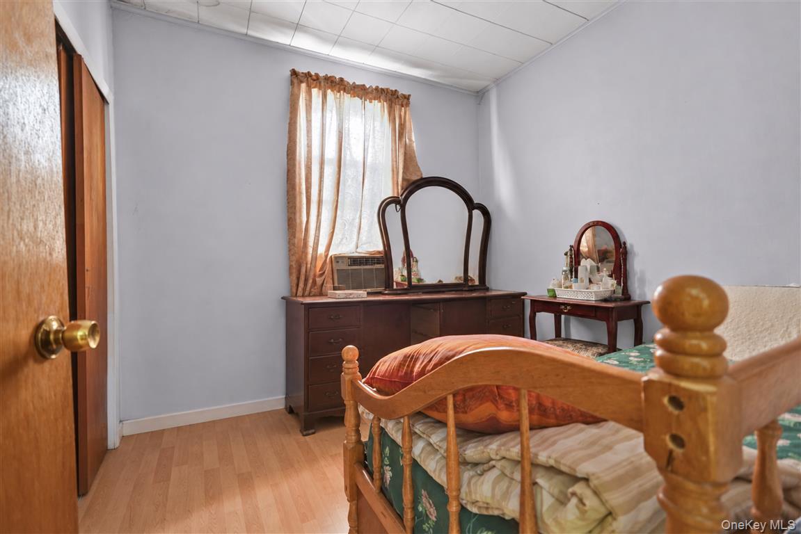Single Family 131st Street Queens, NY 11415, MLS-1048758-17