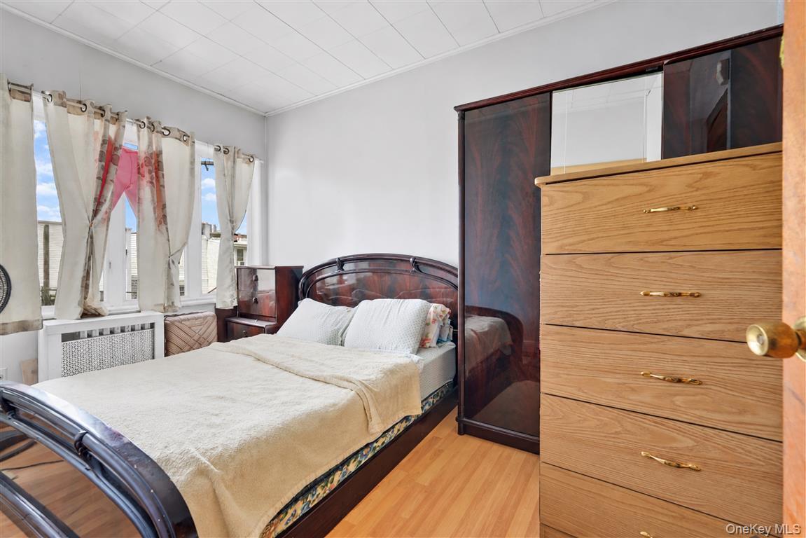 Single Family 131st Street Queens, NY 11415, MLS-1048758-18
