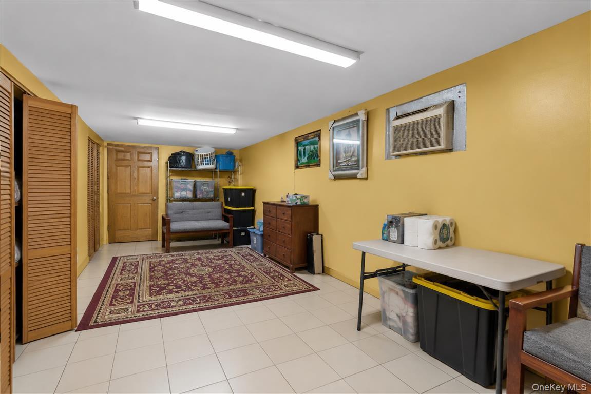 Single Family 131st Street Queens, NY 11415, MLS-1048758-21
