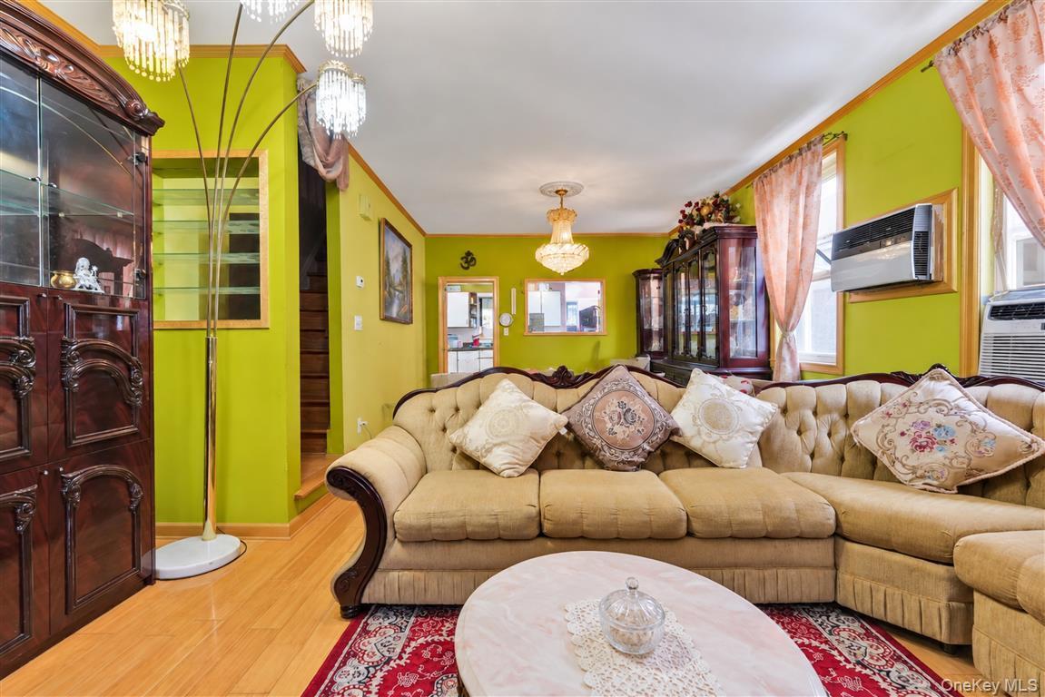 Single Family 131st Street Queens, NY 11415, MLS-1048758-6