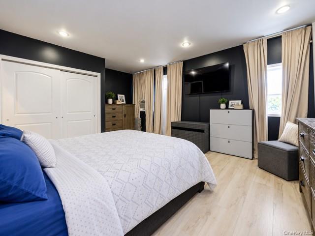 Single Family Balcom Avenue Bronx, NY 10461, MLS-1048760-14