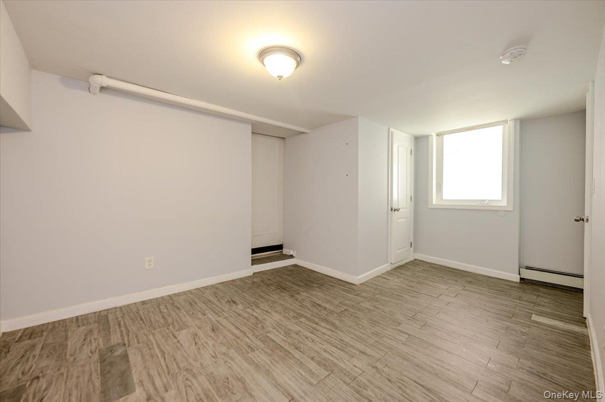 Single Family Balcom Avenue Bronx, NY 10461, MLS-1048760-30