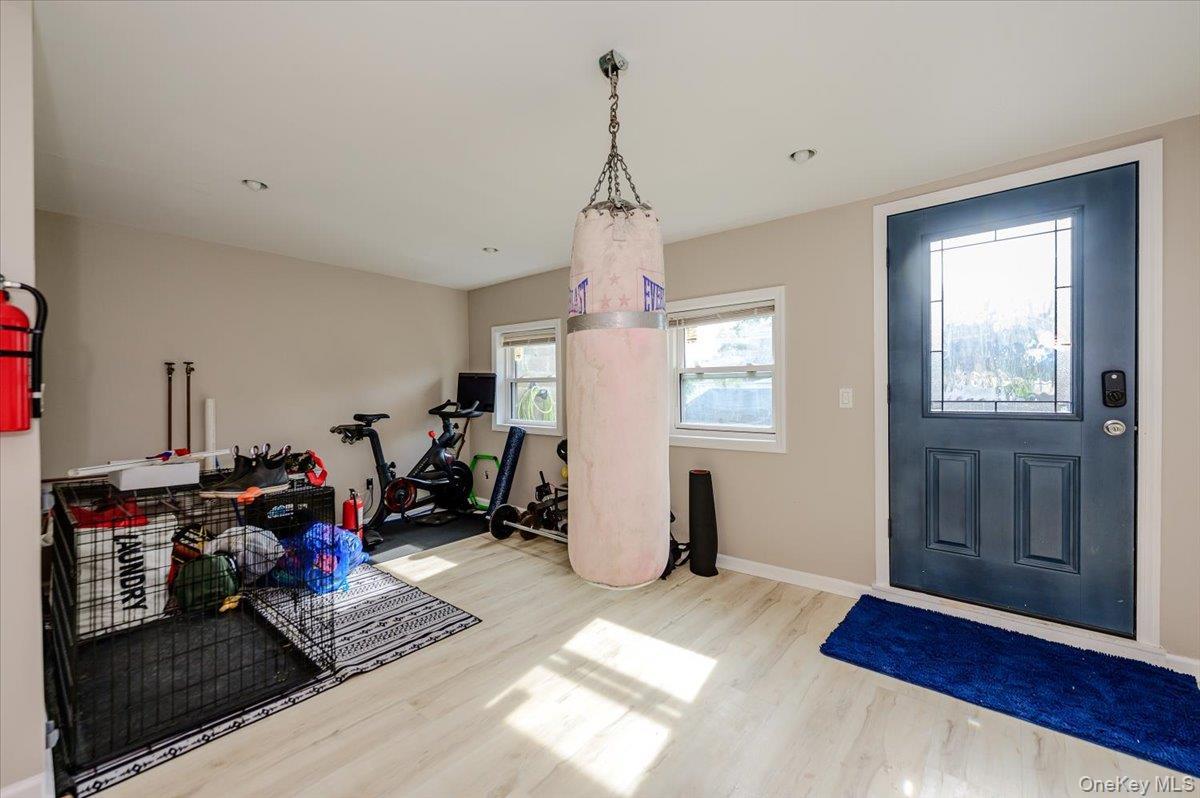 Single Family Balcom Avenue Bronx, NY 10461, MLS-1048760-9