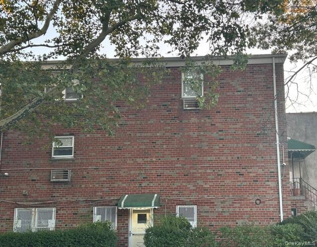 Single Family Neill Avenue  Bronx, NY 10461, MLS-1048762-2