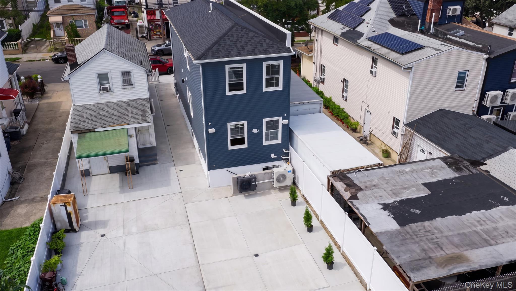 Single Family 140th Street  Queens, NY 11436, MLS-1048764-18