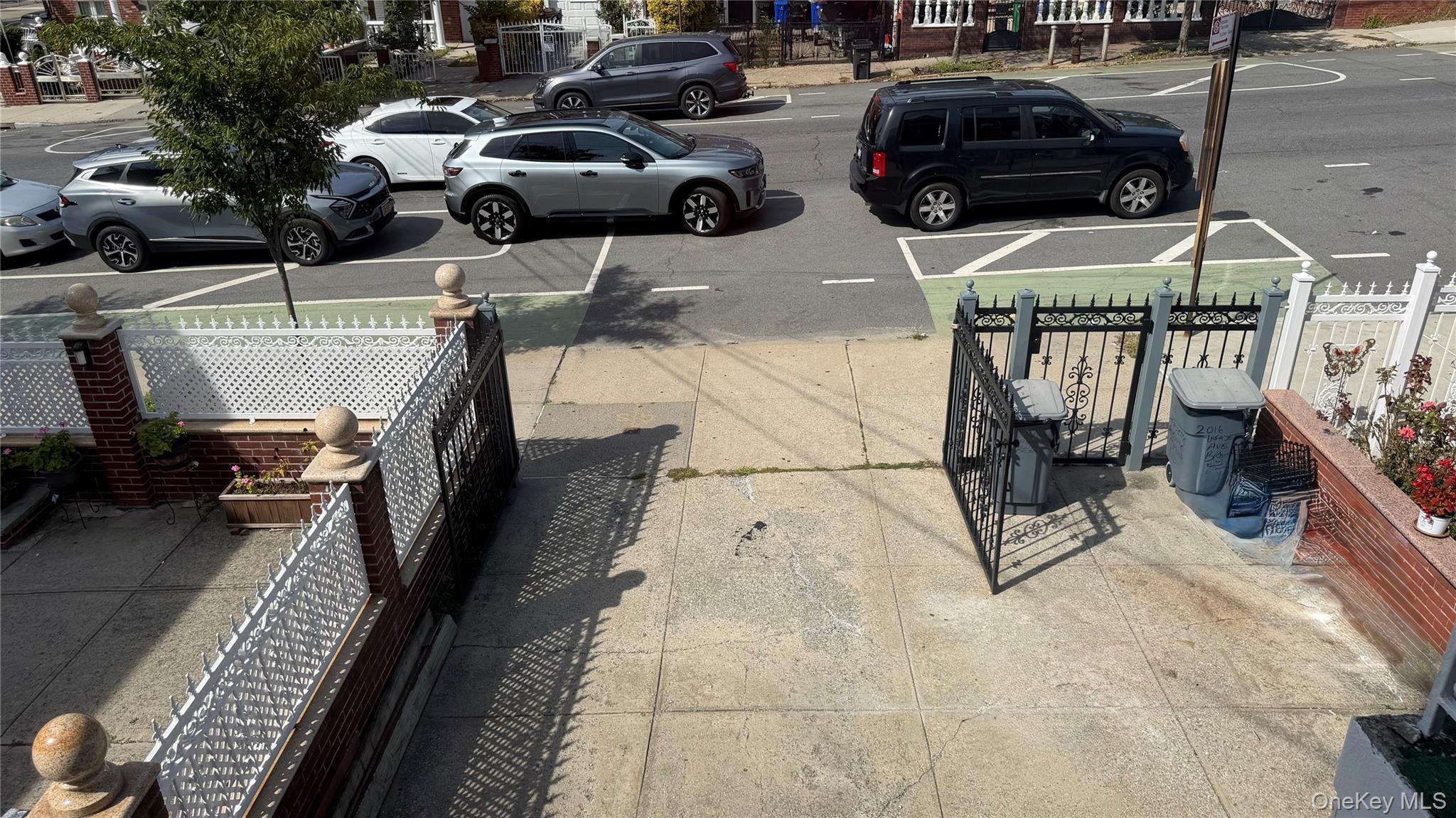 Single Family Lafayette Avenue  Bronx, NY 10473, MLS-1048781-18