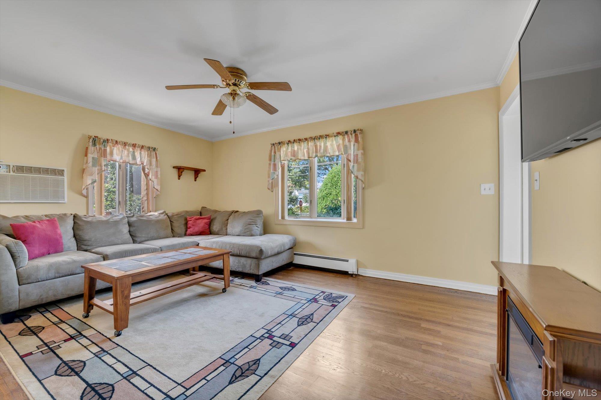Single Family Sullivan Road Nassau County, NY 11735, MLS-1048788-3