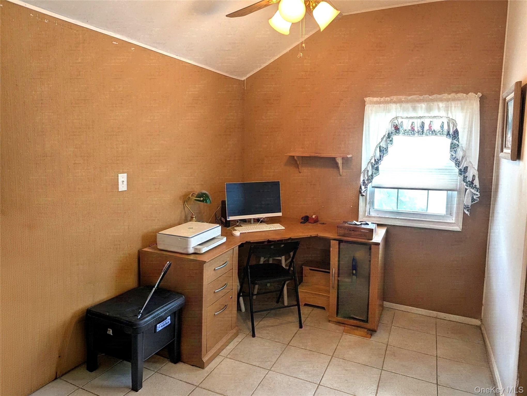 Single Family Radio Drive Bronx, NY 10465, MLS-1048792-11