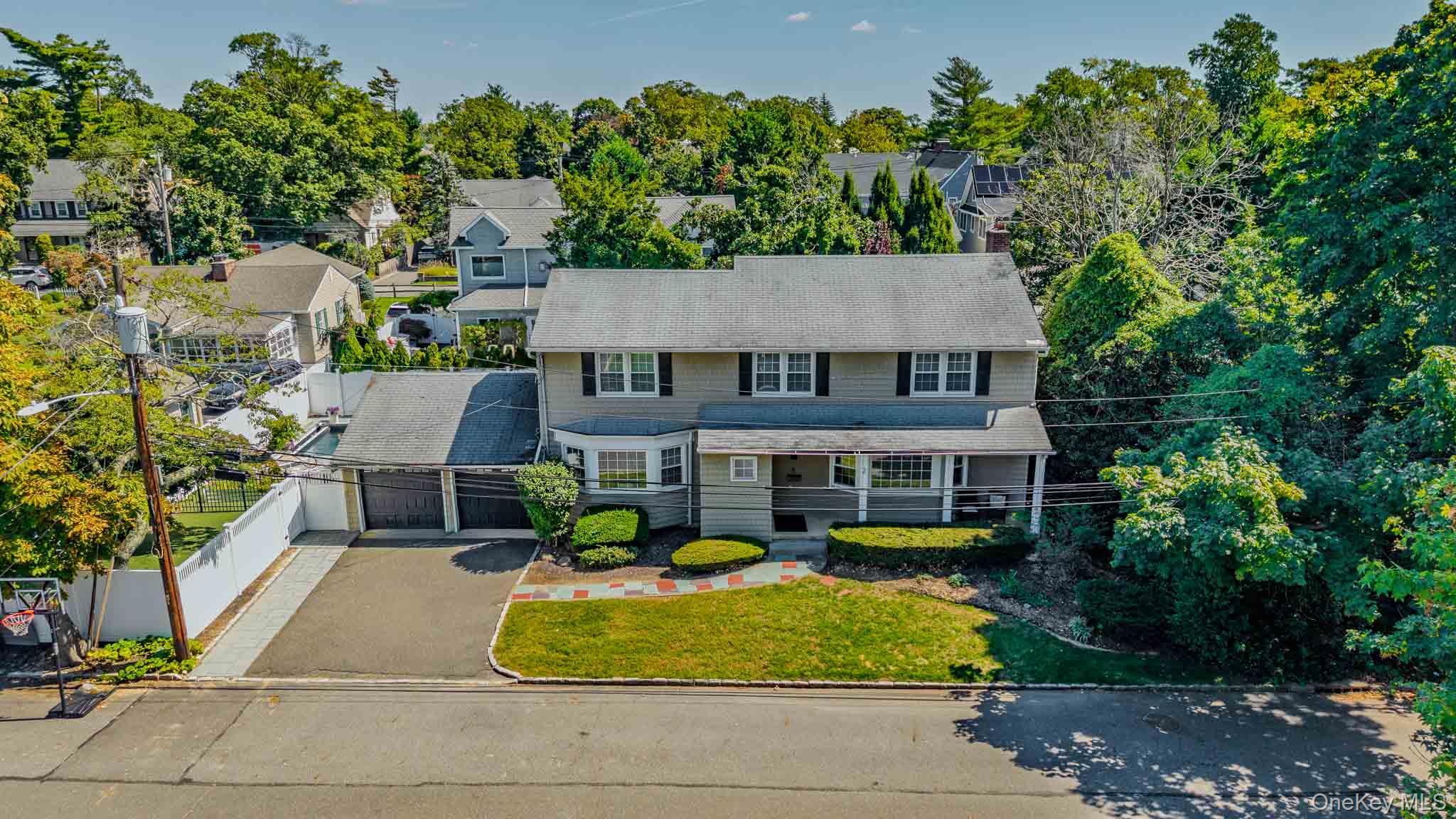 Single Family Ike Place  Nassau County, NY 11598, MLS-1048827-31
