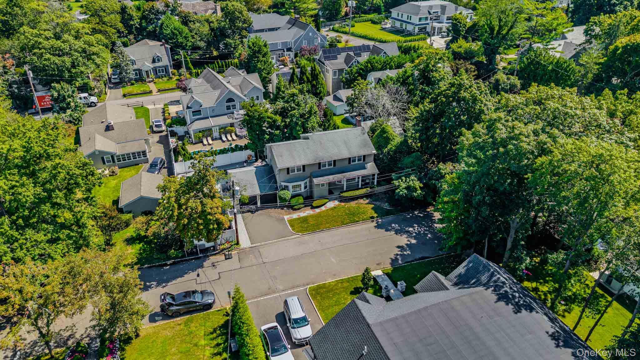 Single Family Ike Place  Nassau County, NY 11598, MLS-1048827-33