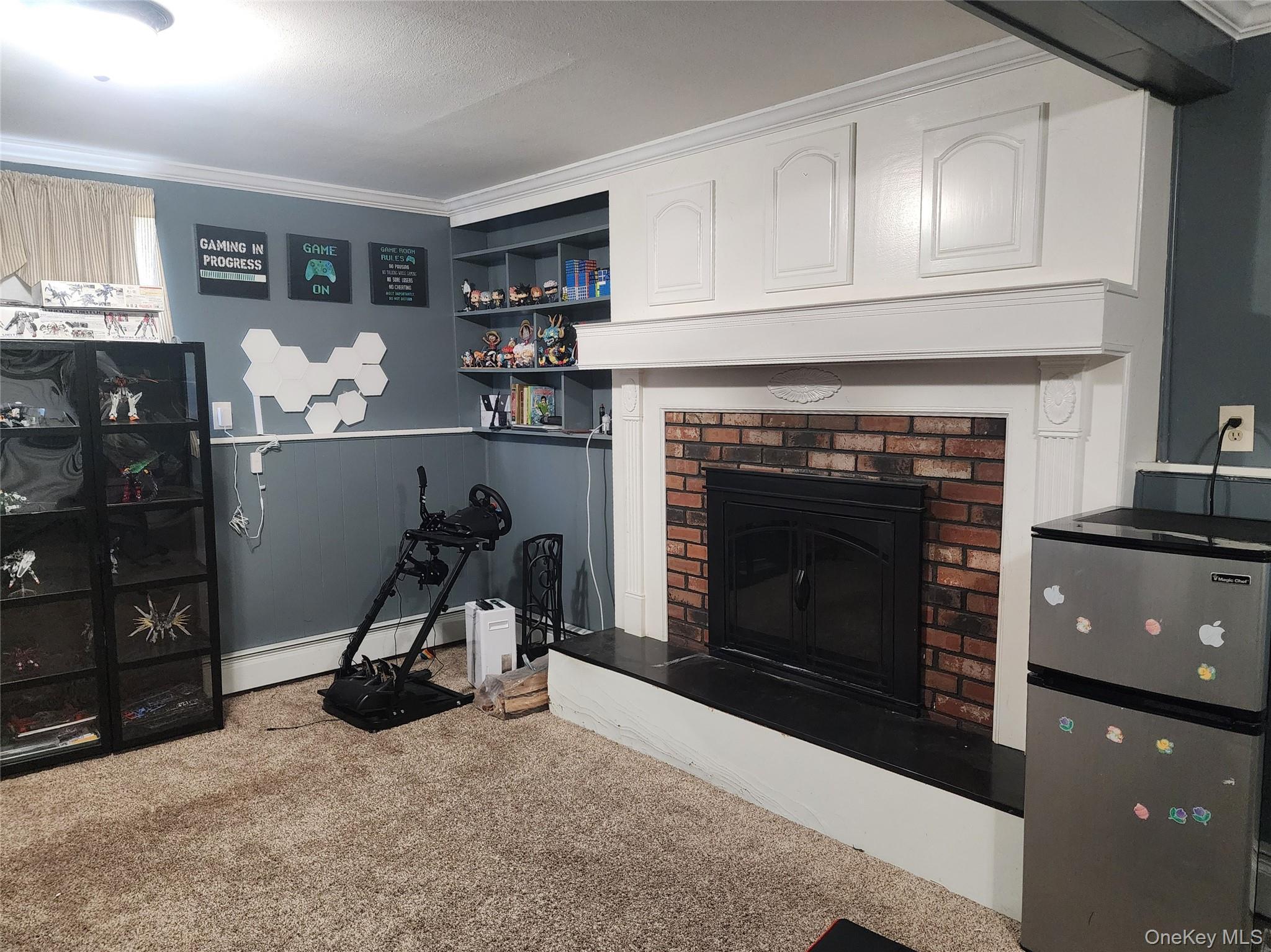 Single Family Meadow Lane Dutchess County, NY 12603, MLS-1048857-16