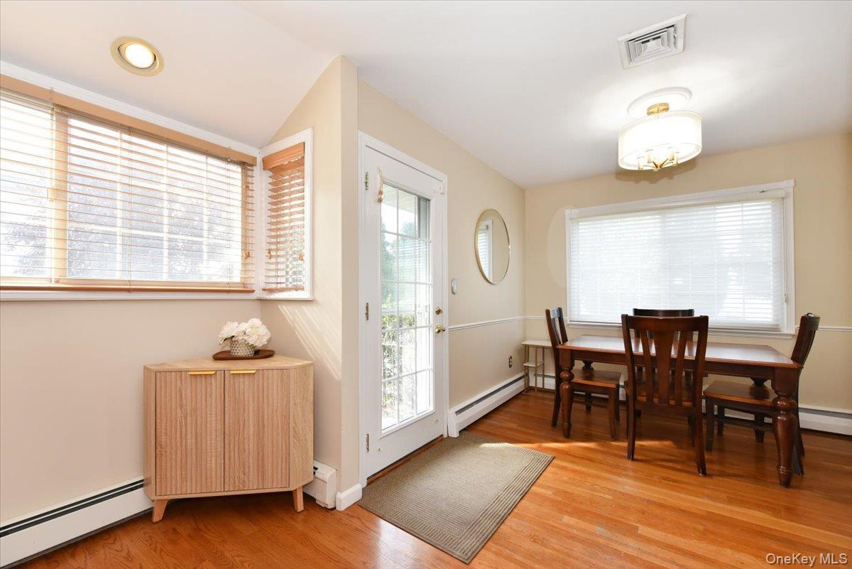 Single Family Linden Street Nassau County, NY 11762, MLS-1048870-11