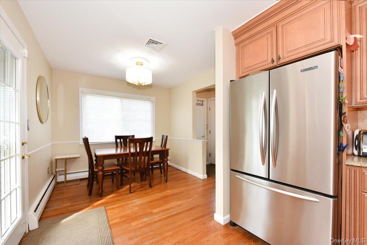 Single Family Linden Street Nassau County, NY 11762, MLS-1048870-16